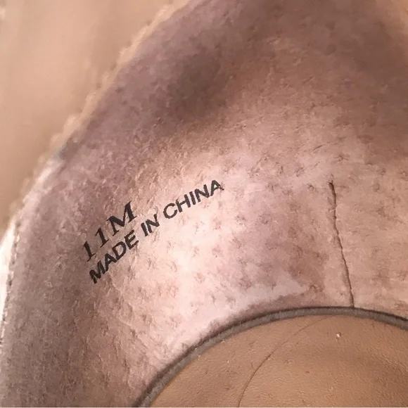 Linea Paolo Ladies’ Shoes - Size 11 M; 3 in. Heel - Picture 5 of 7